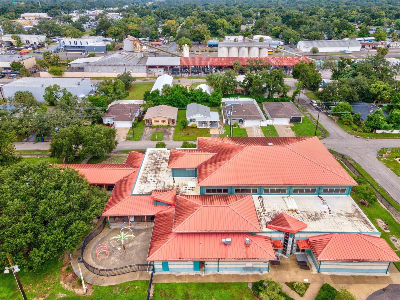 910 E ESKIMO AVENUE, Tampa, FL 33604