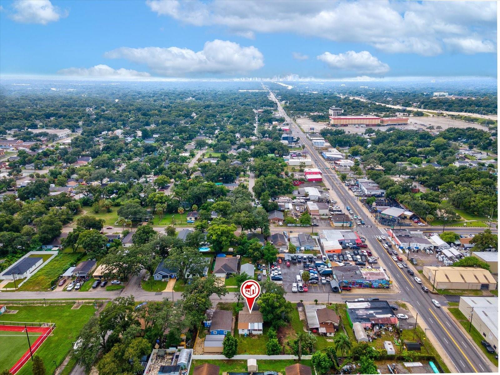 910 E ESKIMO AVENUE, Tampa, FL 33604