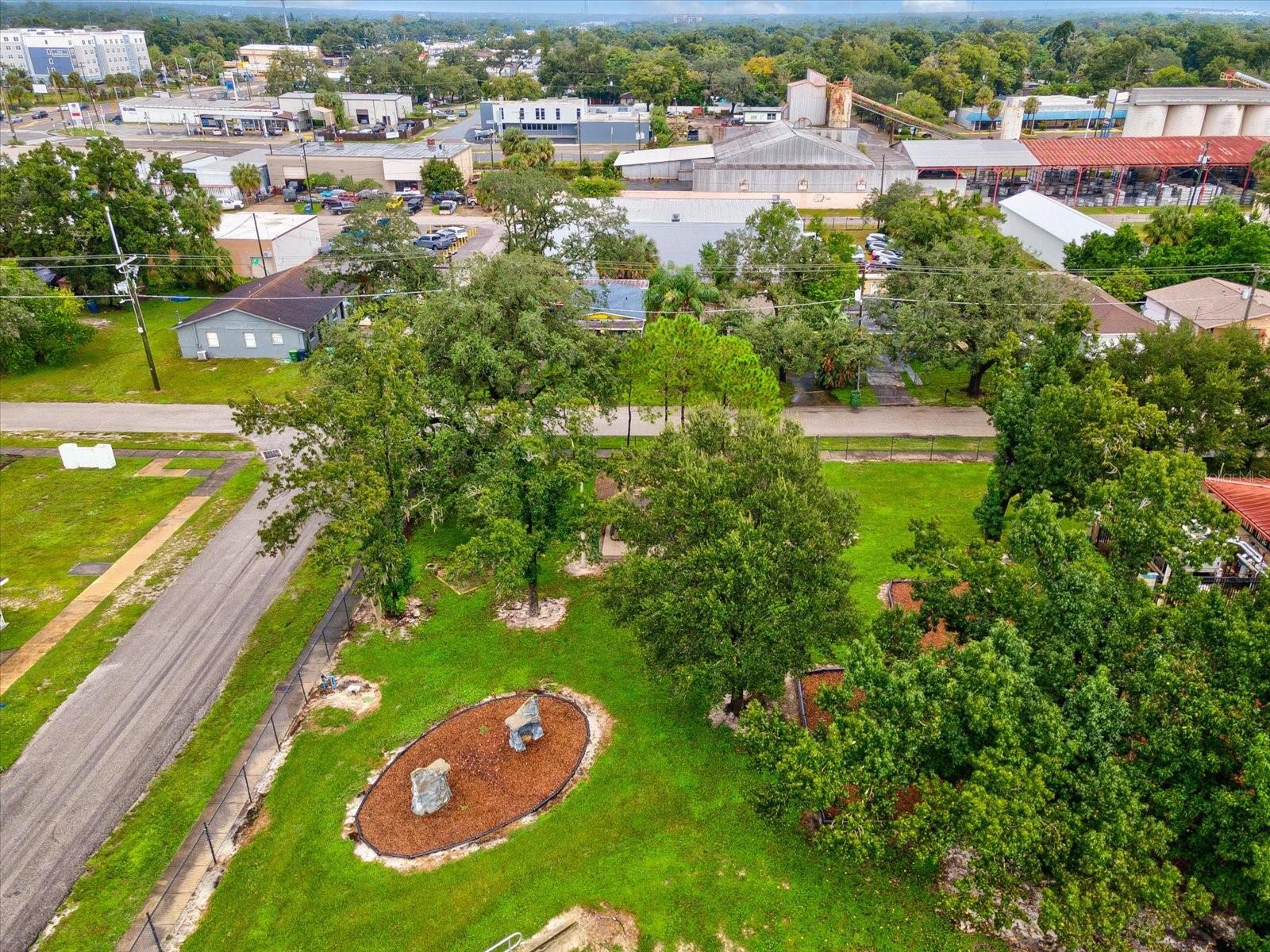 910 E ESKIMO AVENUE, Tampa, FL 33604
