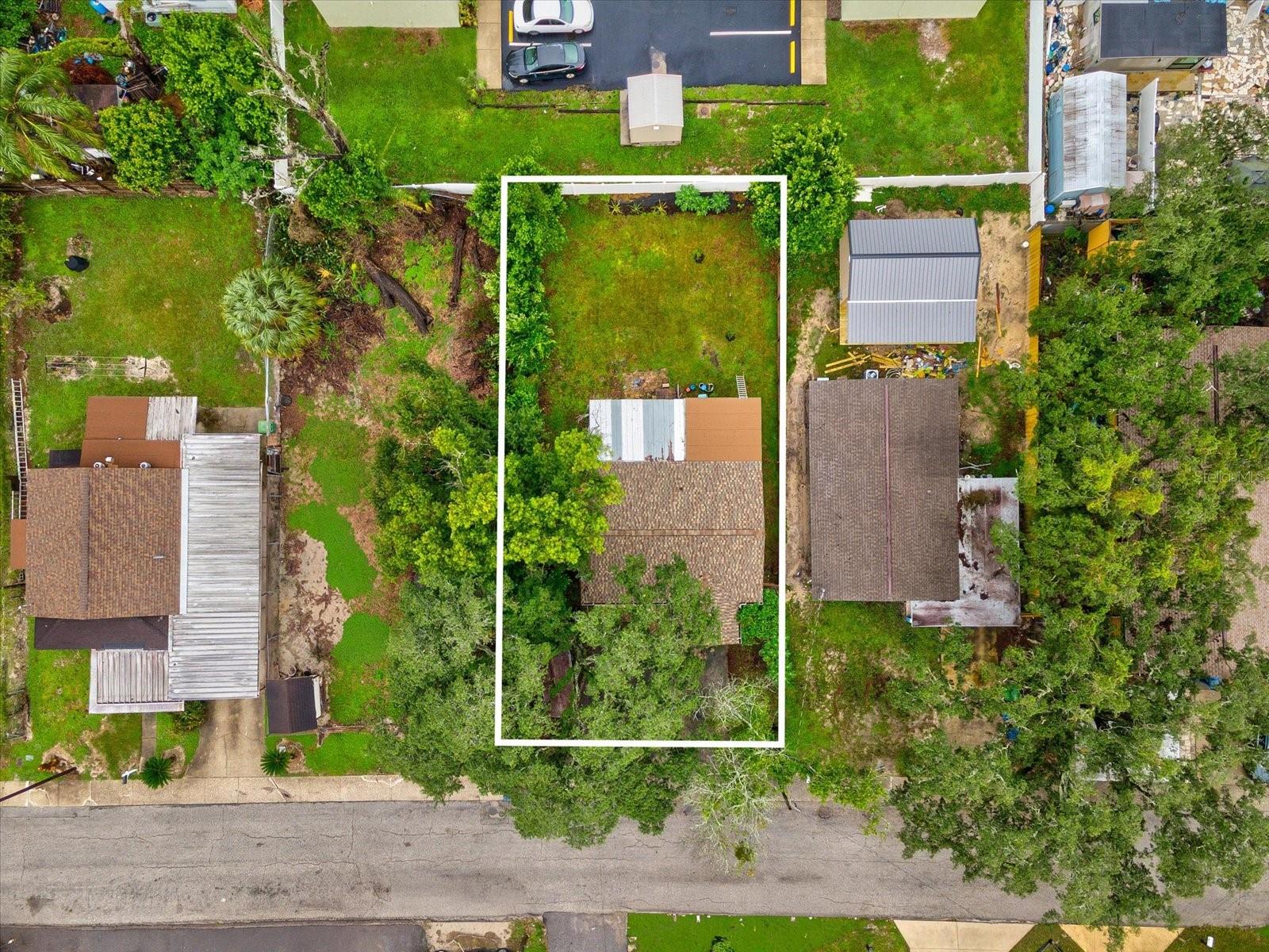 910 E ESKIMO AVENUE, Tampa, FL 33604