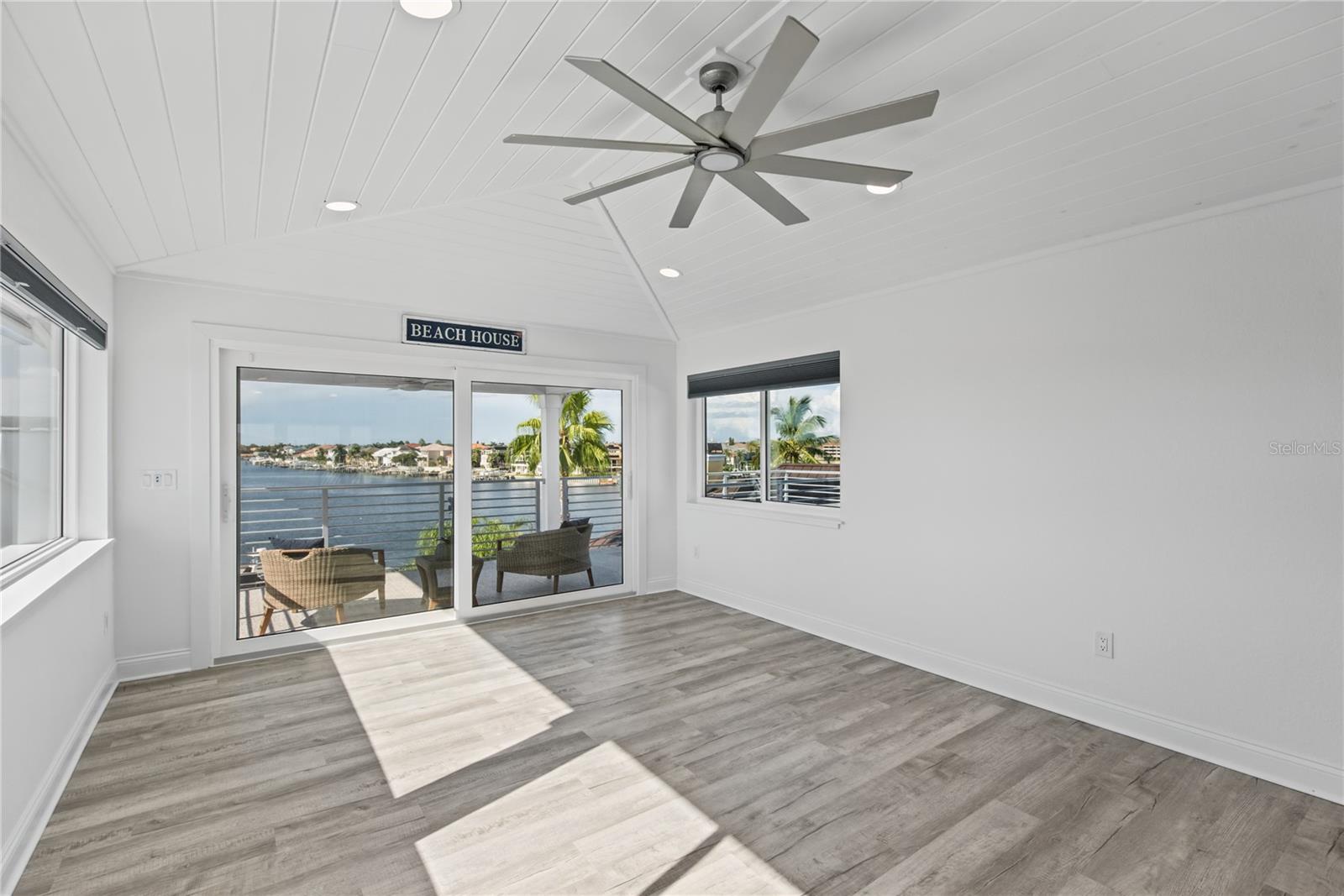 2813 KIPPS COLONY DRIVE S, Gulfport, FL 33707