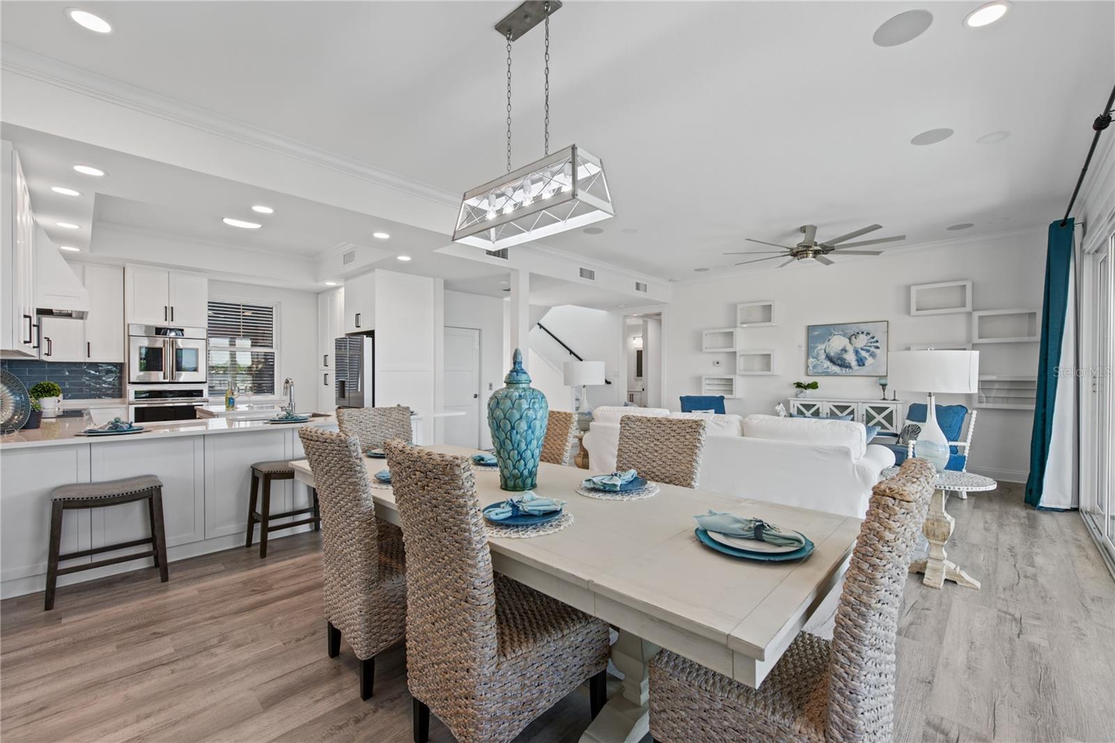 2813 KIPPS COLONY DRIVE S, Gulfport, FL 33707