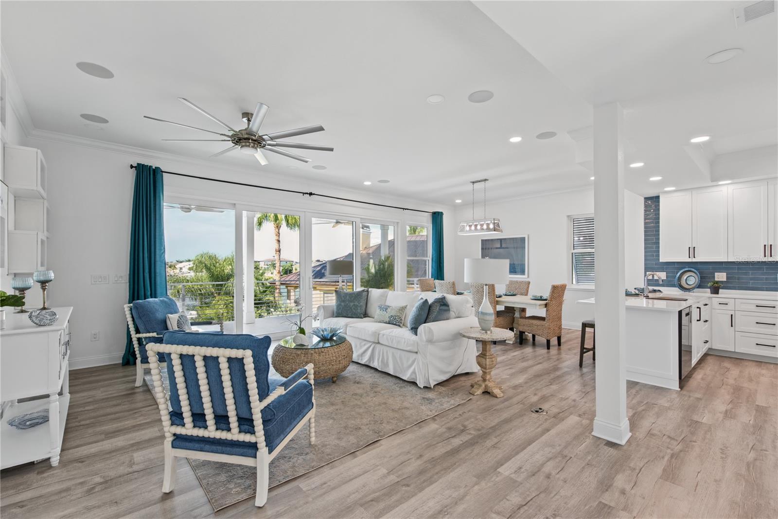 2813 KIPPS COLONY DRIVE S, Gulfport, FL 33707