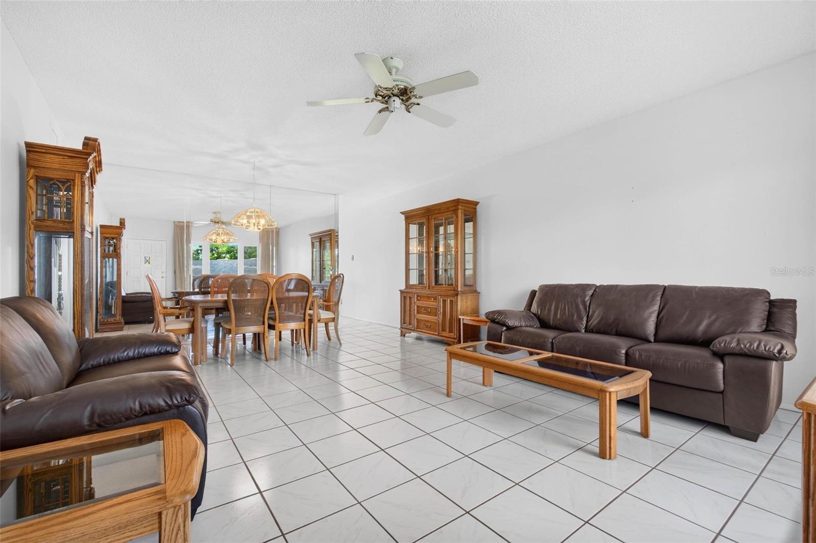 Living/Dining Area fully furnished Living/Dining Area fully furnished
