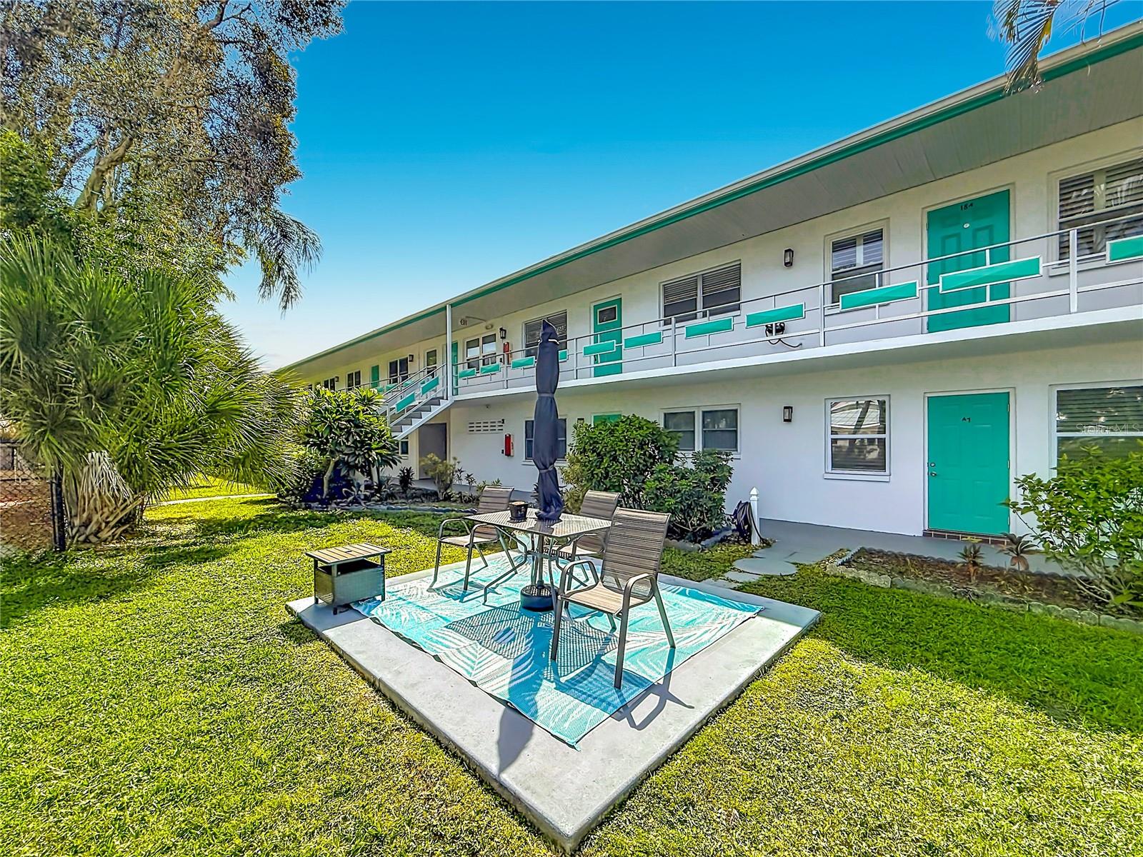 6100 21ST STREET N, #17, St Petersburg, FL 33714