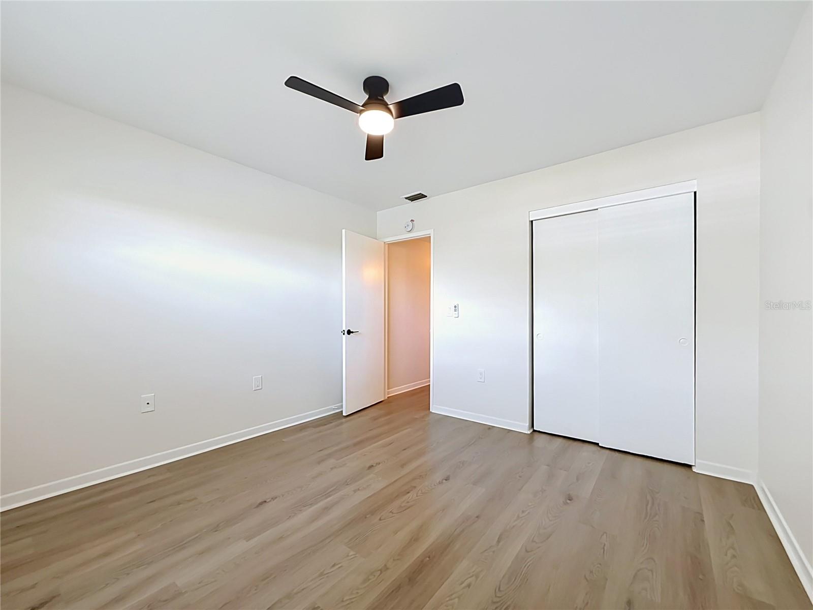 6100 21ST STREET N, #17, St Petersburg, FL 33714