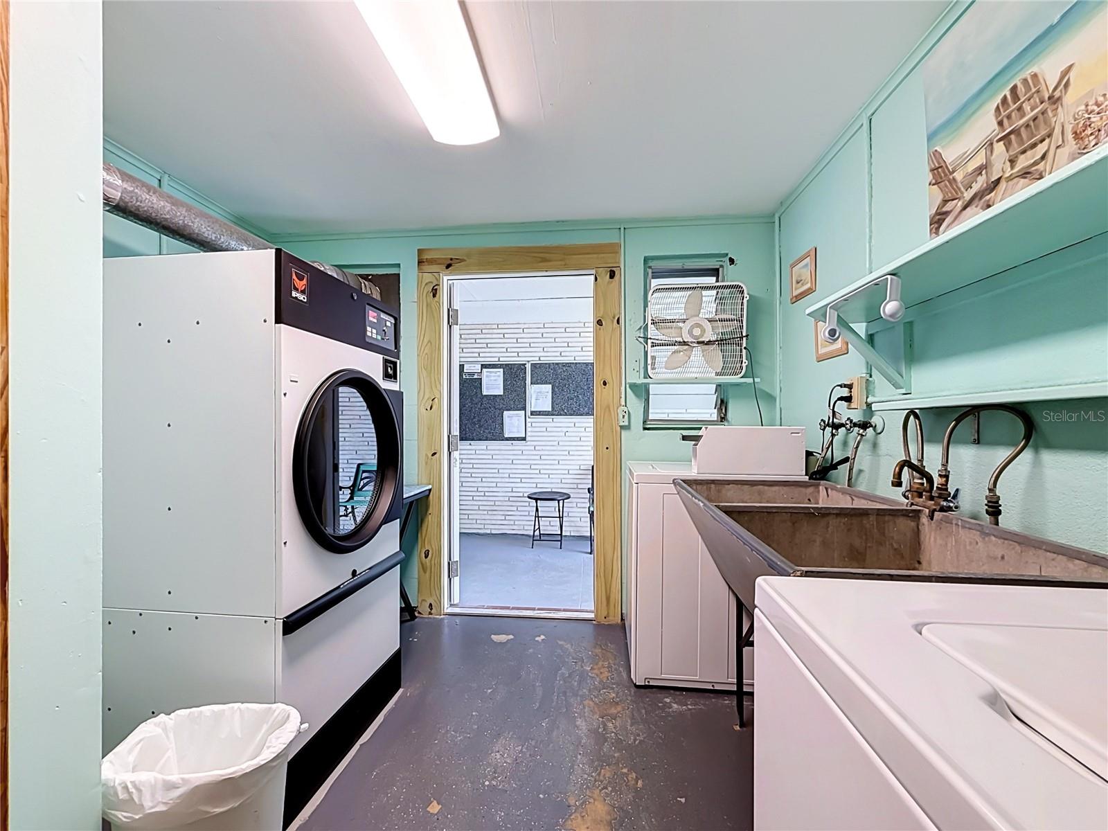 6100 21ST STREET N, #17, St Petersburg, FL 33714