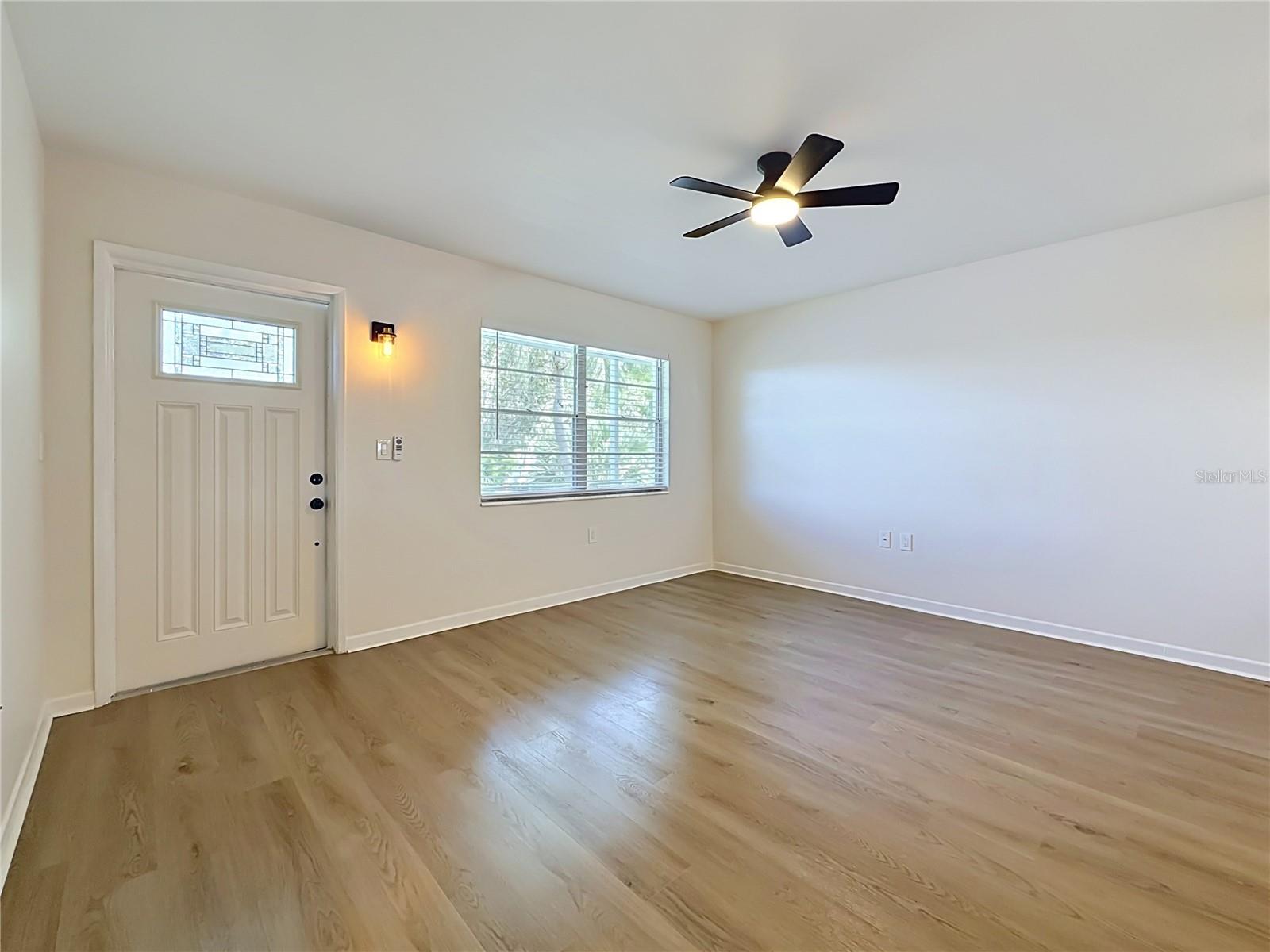 6100 21ST STREET N, #17, St Petersburg, FL 33714