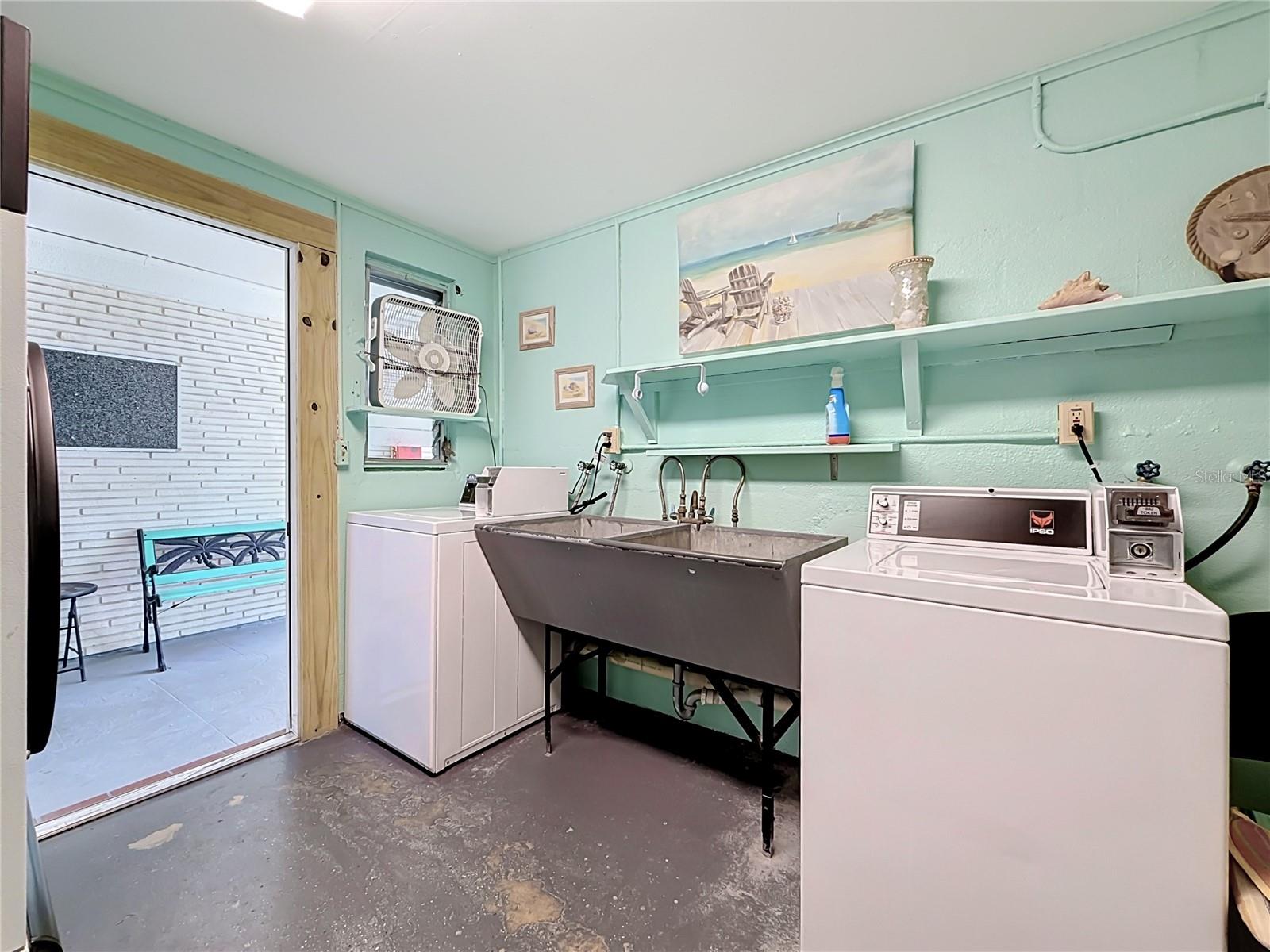 6100 21ST STREET N, #17, St Petersburg, FL 33714