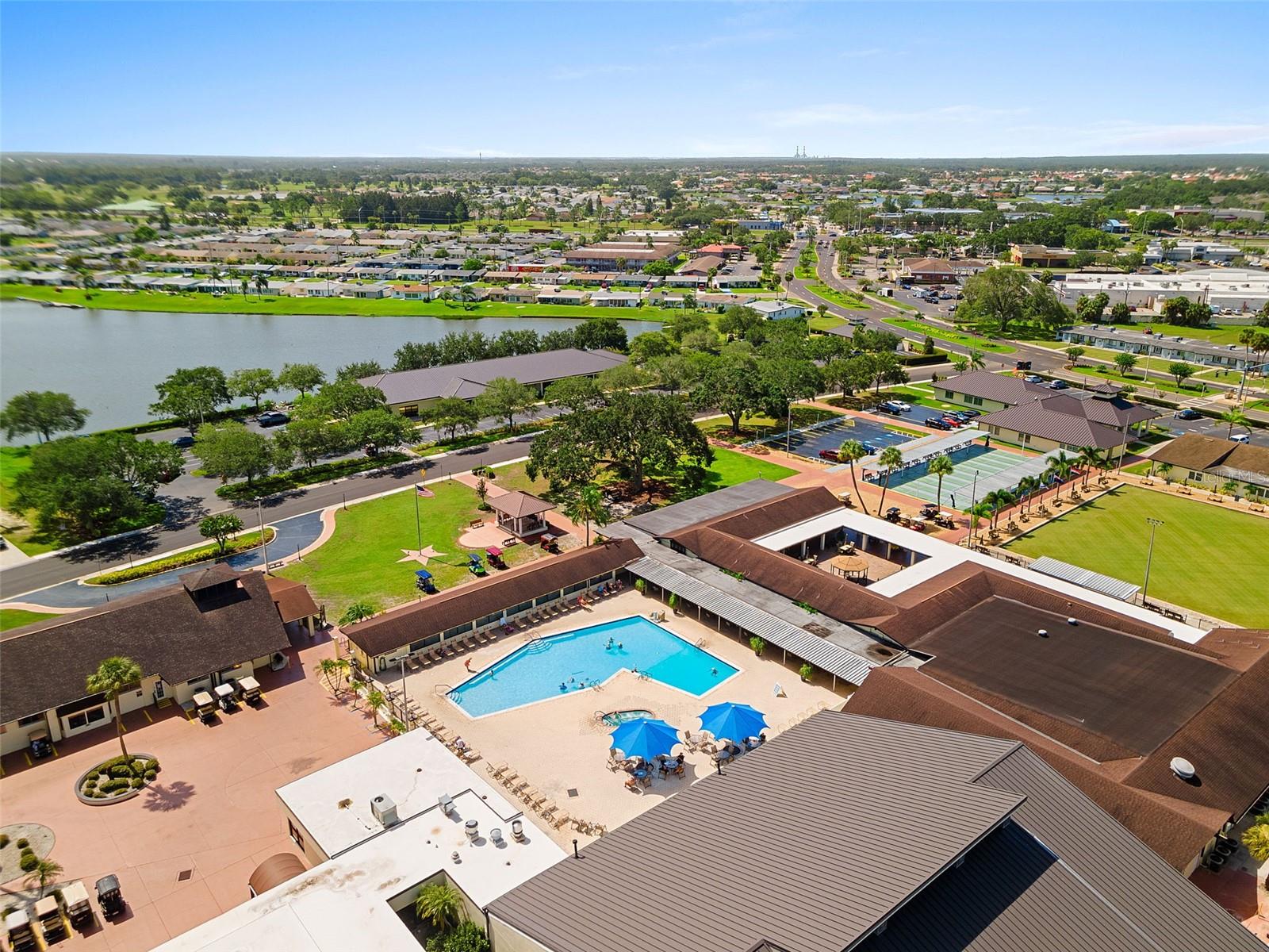 1731 COCO PALM CIRCLE, Sun City Center, FL 33573