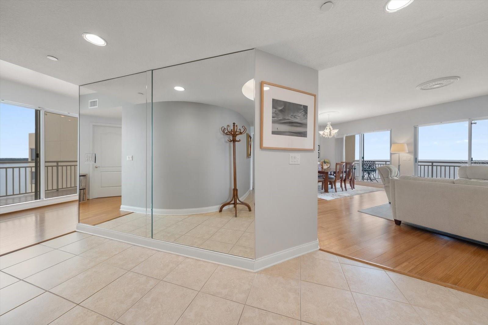 1200 GULF BOULEVARD, #1704, Clearwater, FL 33767