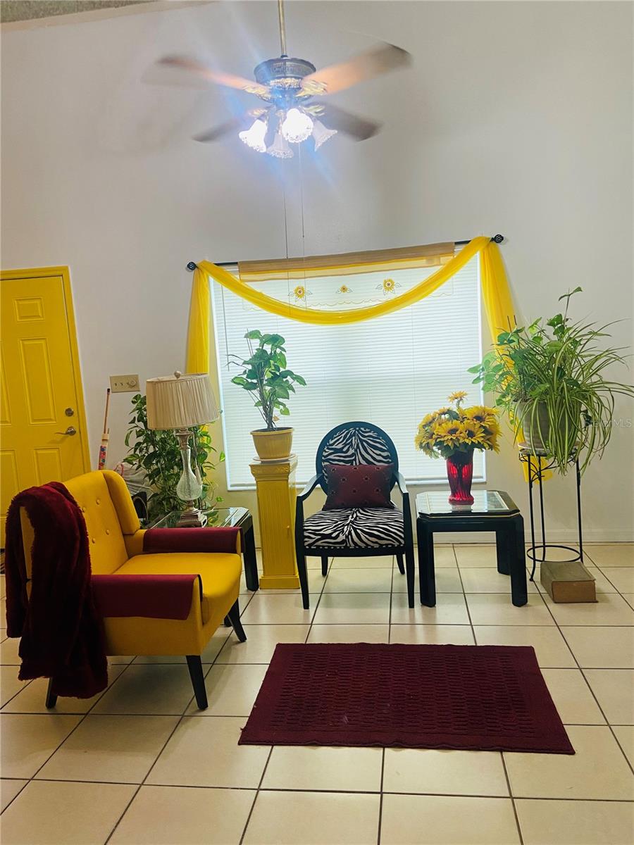 721 GASPARINO COURT, Seffner, FL 33584