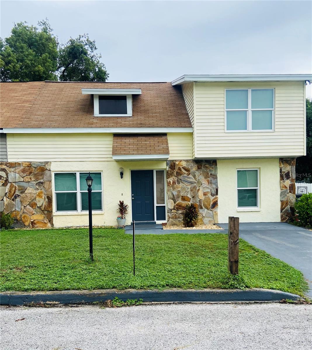 721 GASPARINO COURT, Seffner, FL 33584
