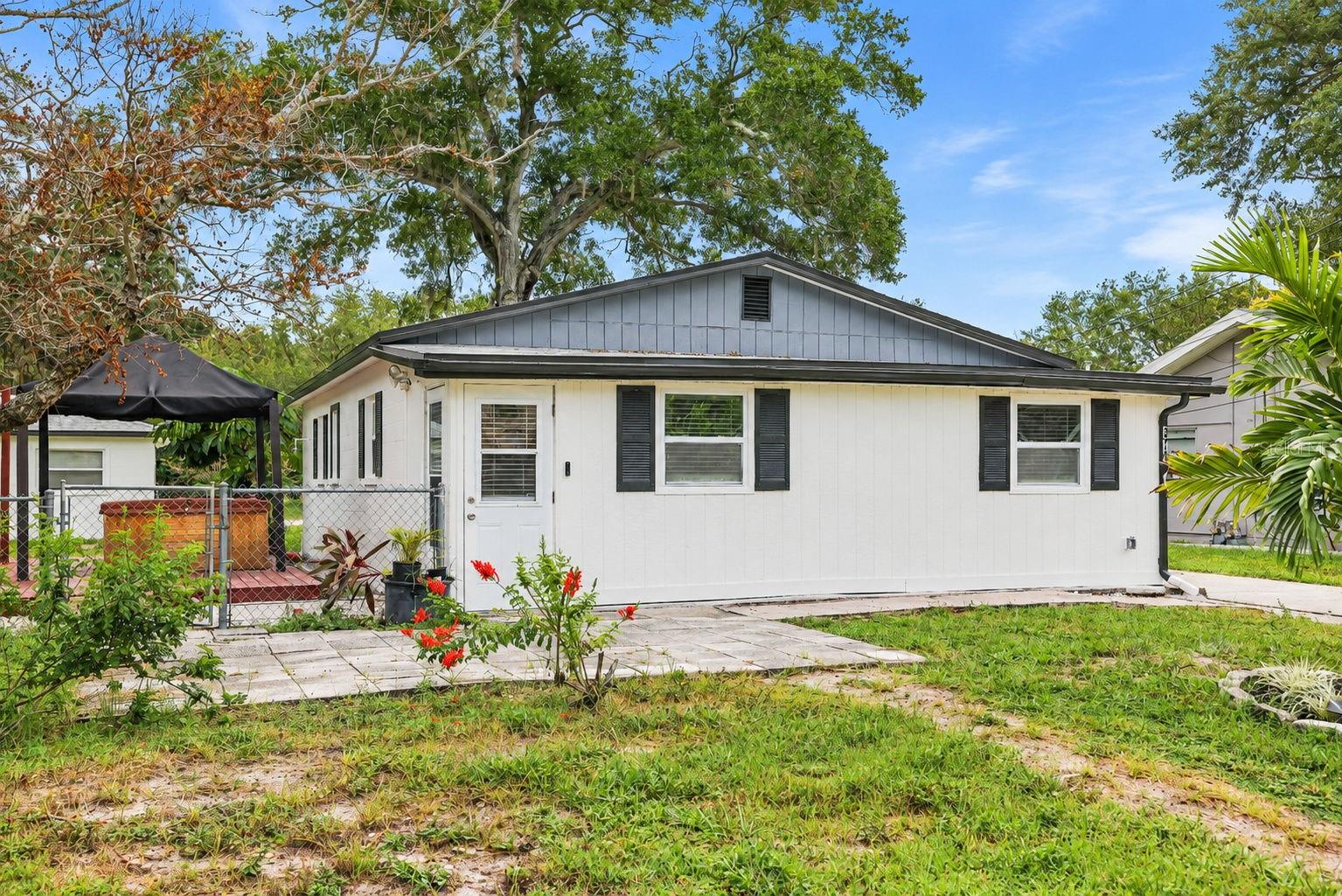 374 3RD STREET NW, #A, Largo, FL 33770