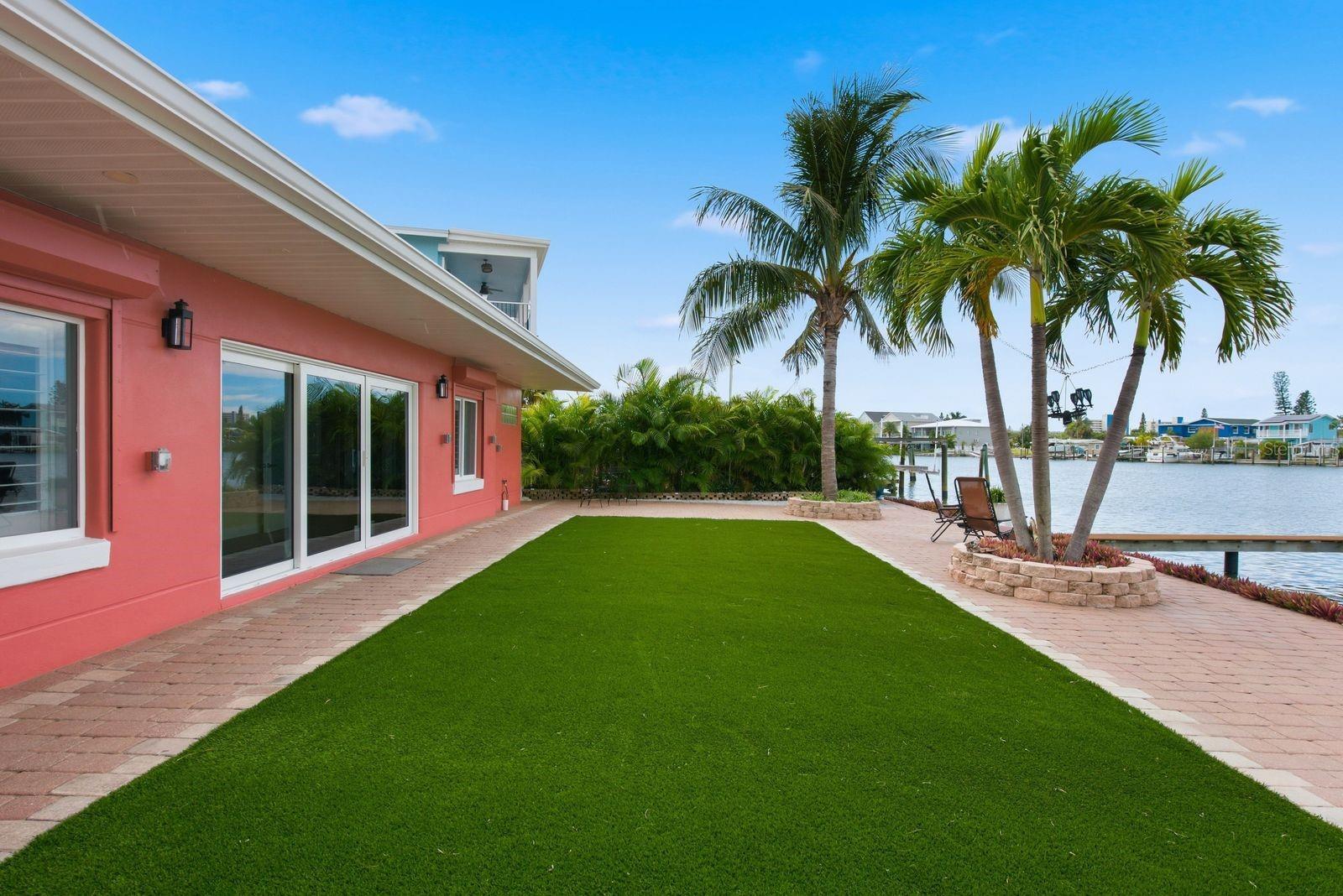 14223 E PARSLEY DRIVE, Madeira Beach, FL 33708