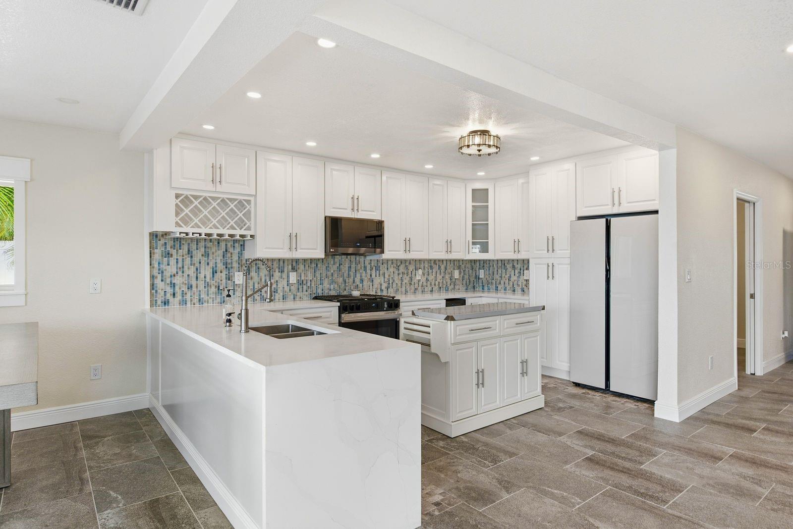 14223 E PARSLEY DRIVE, Madeira Beach, FL 33708