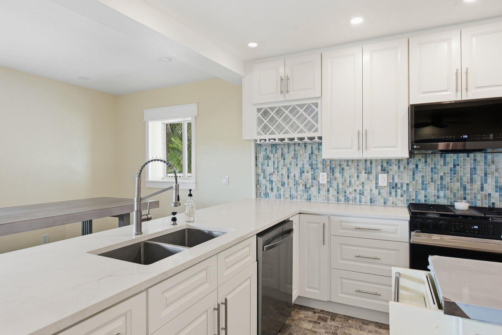 14223 E PARSLEY DRIVE, Madeira Beach, FL 33708