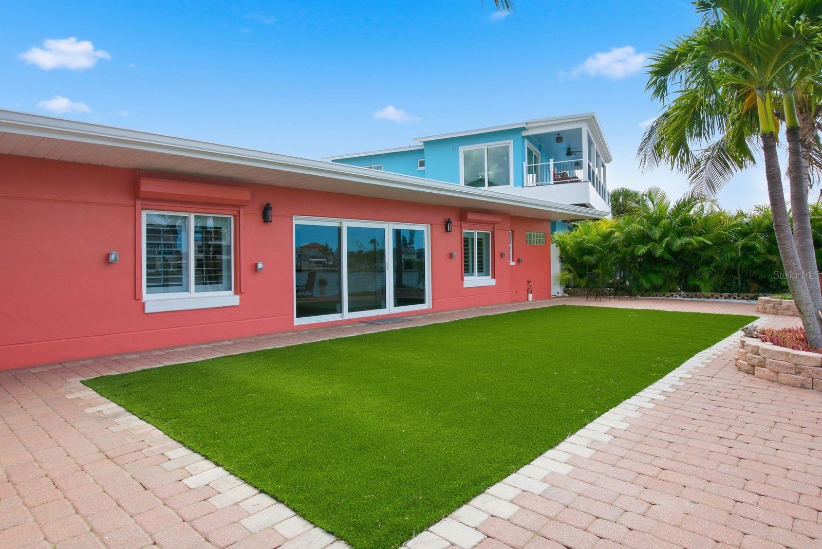 14223 E PARSLEY DRIVE, Madeira Beach, FL 33708