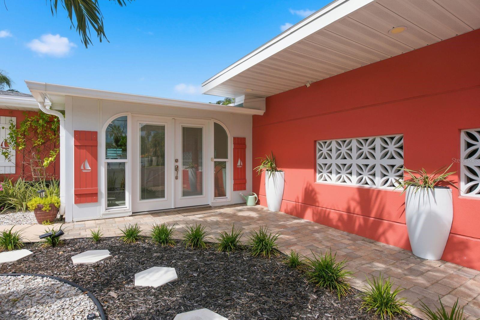 14223 E PARSLEY DRIVE, Madeira Beach, FL 33708