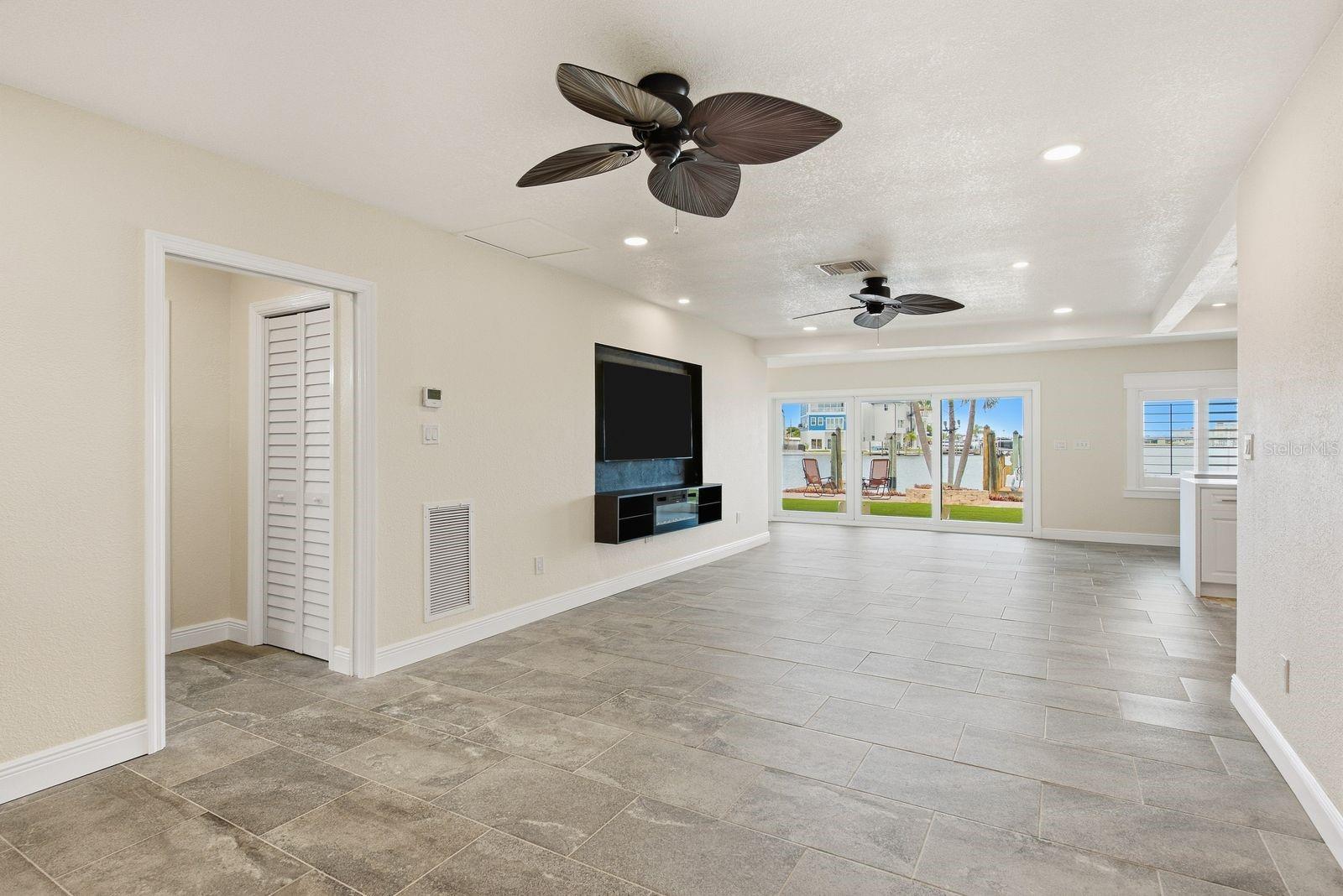 14223 E PARSLEY DRIVE, Madeira Beach, FL 33708