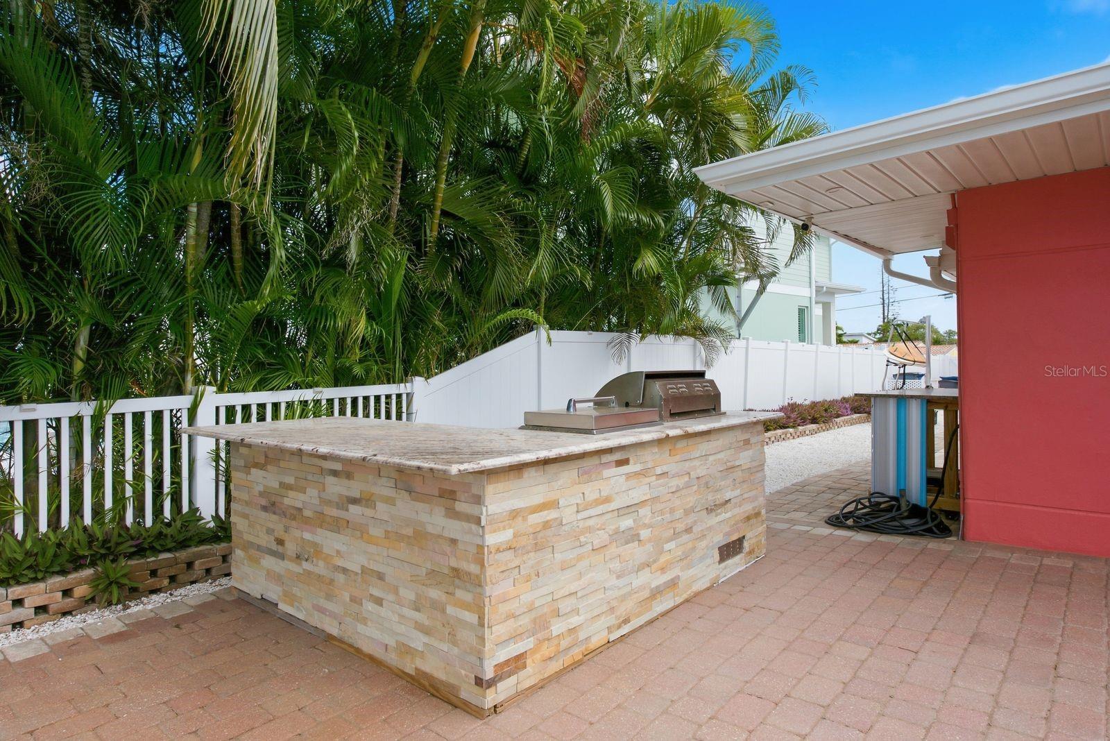 14223 E PARSLEY DRIVE, Madeira Beach, FL 33708