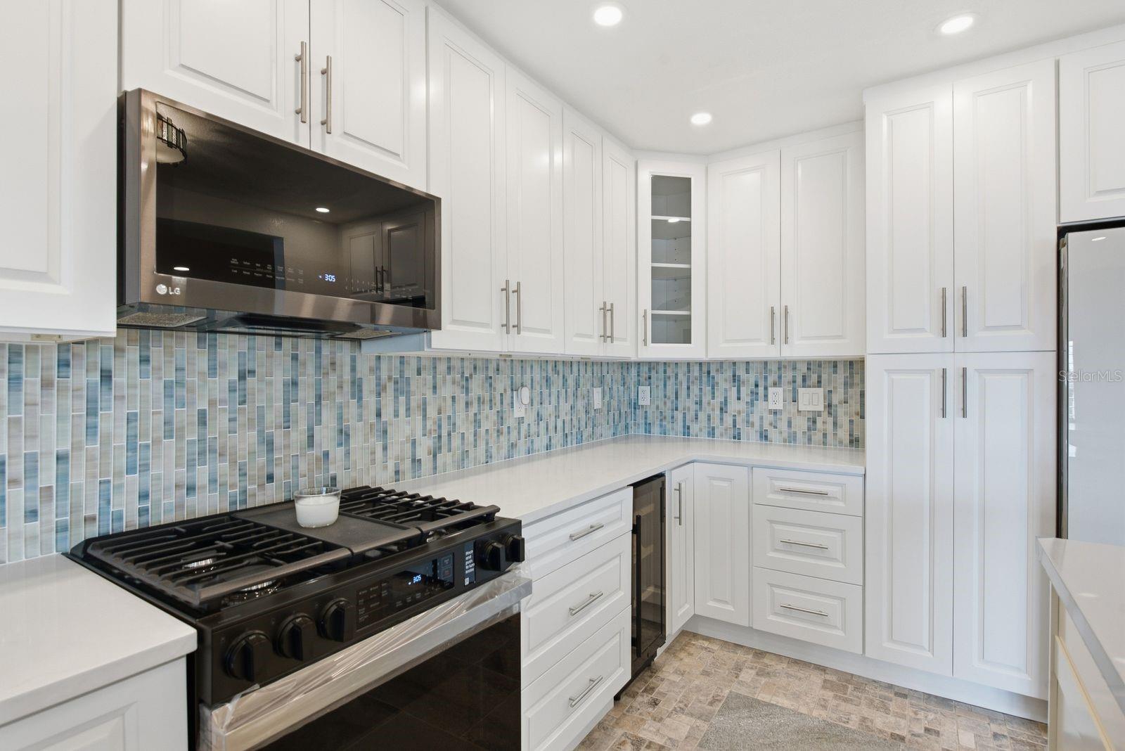 14223 E PARSLEY DRIVE, Madeira Beach, FL 33708
