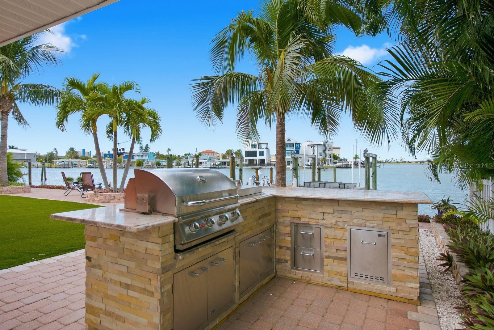 14223 E PARSLEY DRIVE, Madeira Beach, FL 33708