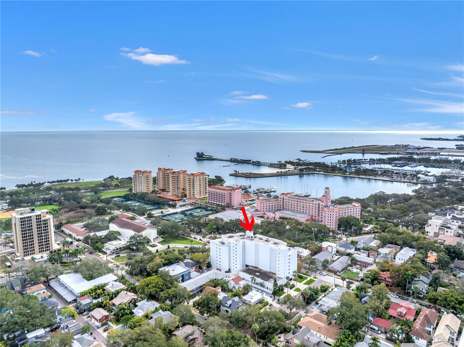 700 BEACH DRIVE NE, #201, St Petersburg, FL 33701