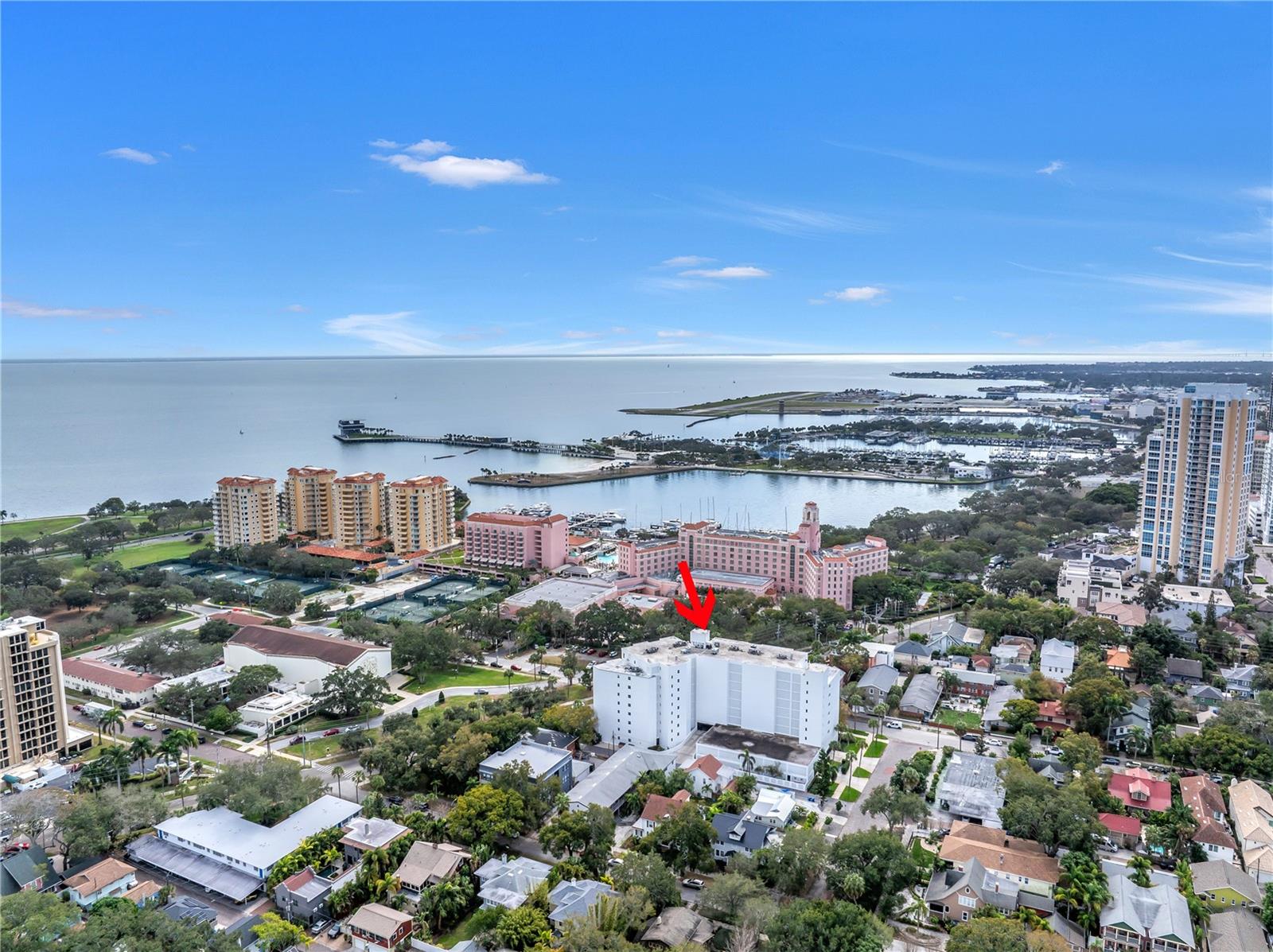 700 BEACH DRIVE NE, #201, St Petersburg, FL 33701