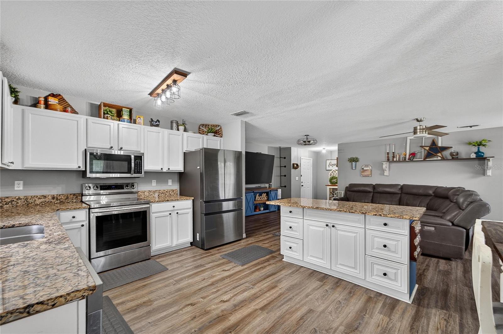 1257 DREW STREET, Lakeland, FL 33810 1257 DREW STREET, Lakeland, FL 33810