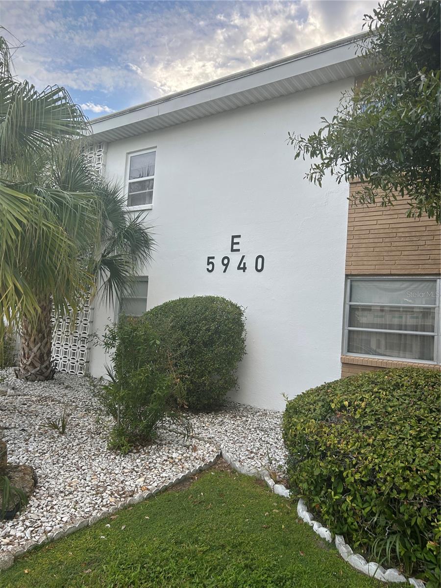 5940 21ST STREET N, #11, St Petersburg, FL 33714