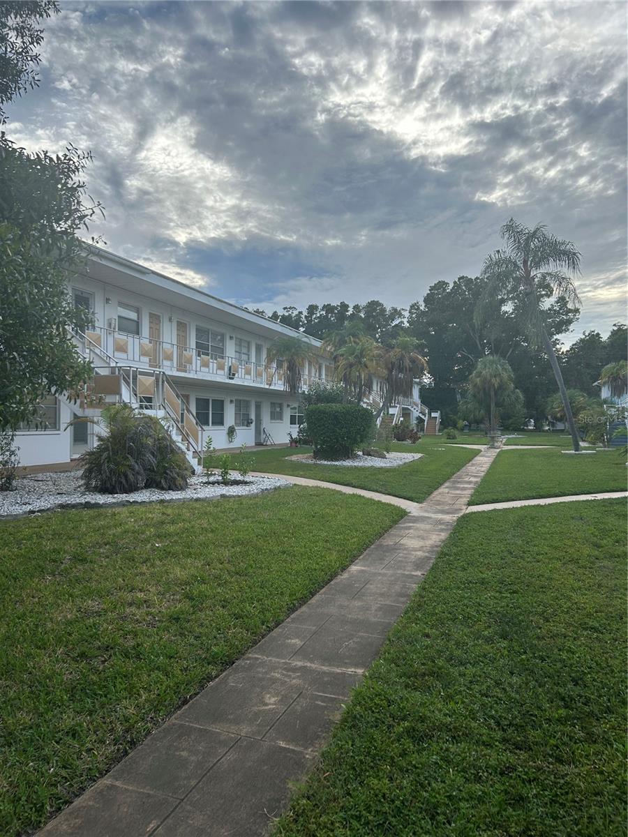 5940 21ST STREET N, #11, St Petersburg, FL 33714