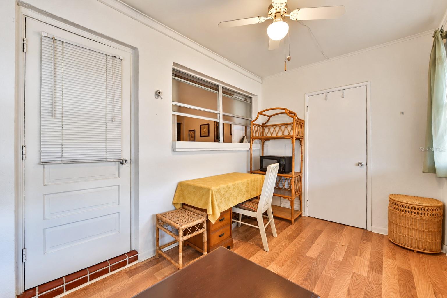 5940 21ST STREET N, #11, St Petersburg, FL 33714