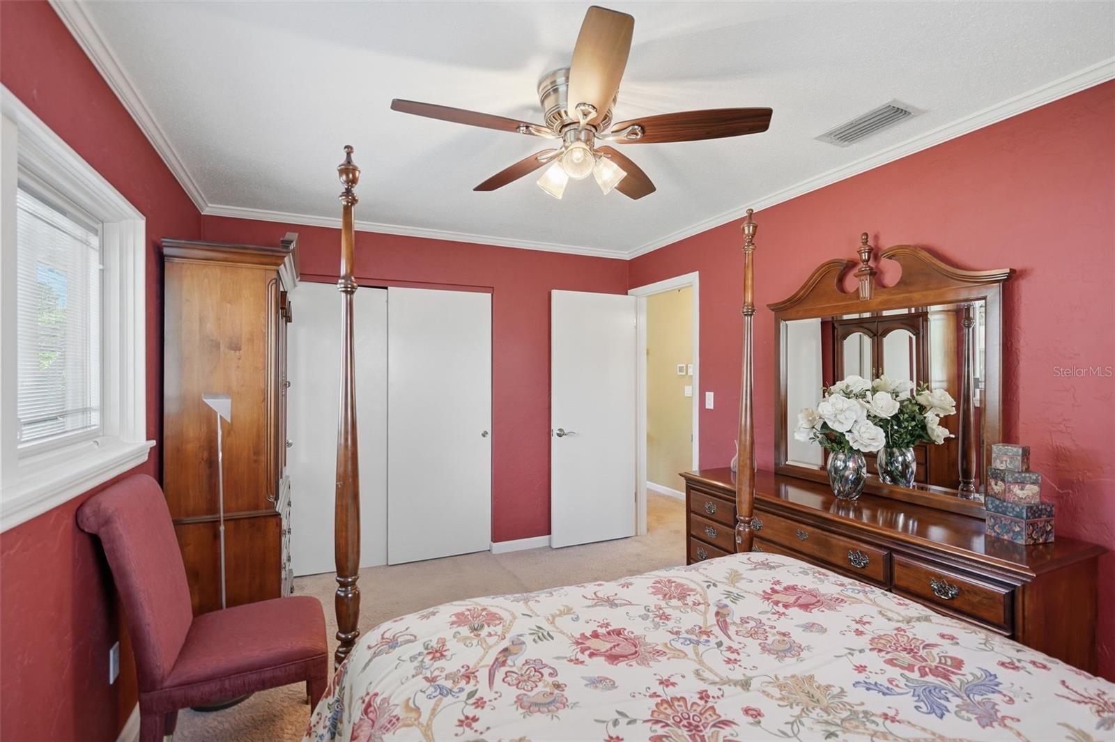 8430 7TH STREET N, St Petersburg, FL 33702