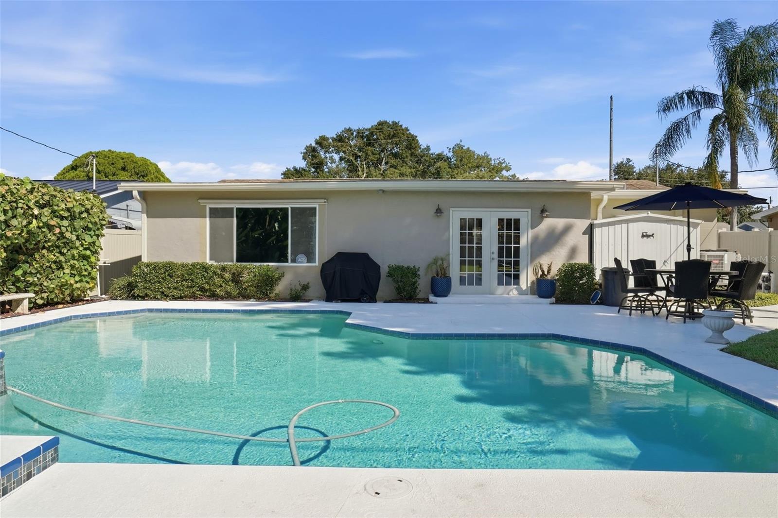 8430 7TH STREET N, St Petersburg, FL 33702