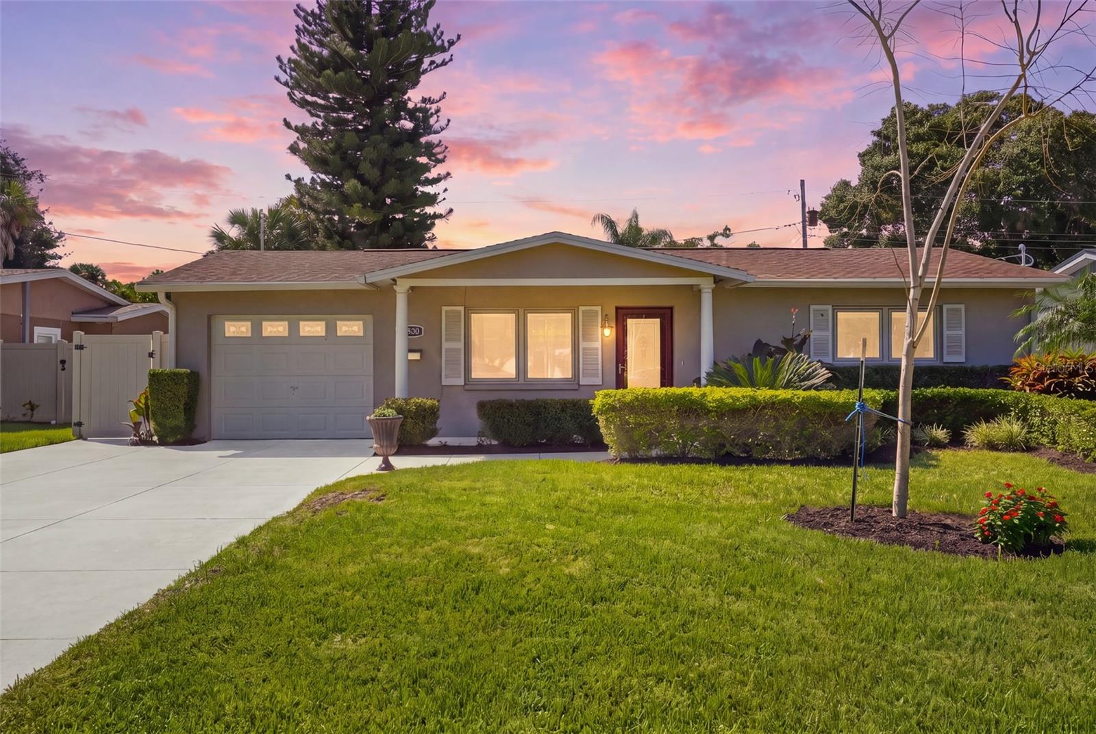 8430 7TH STREET N, St Petersburg, FL 33702