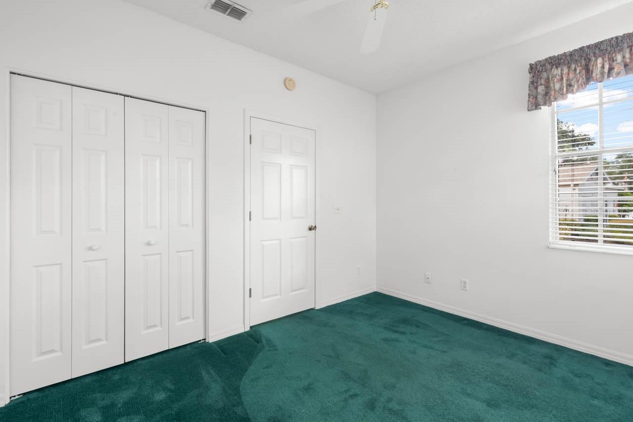 Guest bedroom