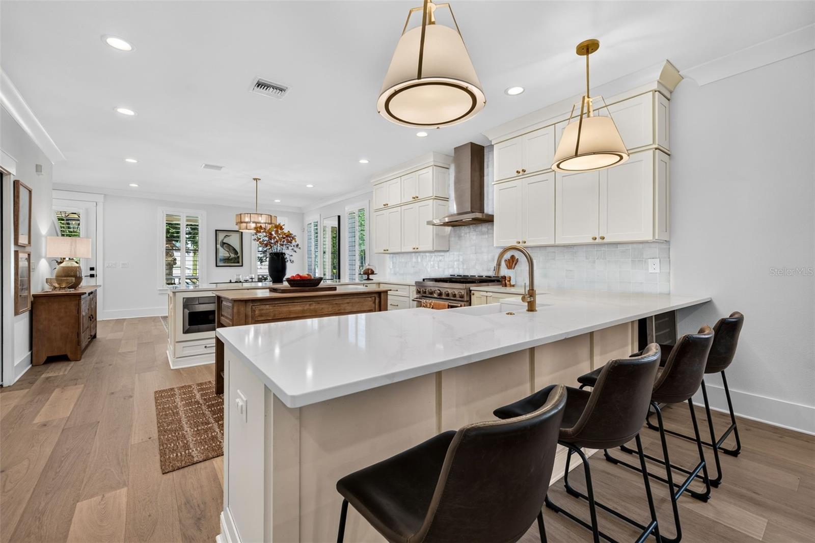 526 13TH AVENUE S, St Petersburg, FL 33701