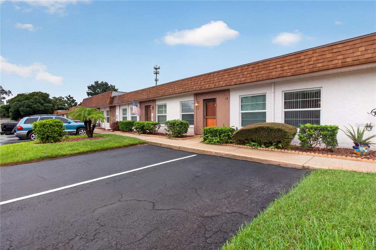 6176 CHESHAM DRIVE, #8, New Port Richey, FL 34653