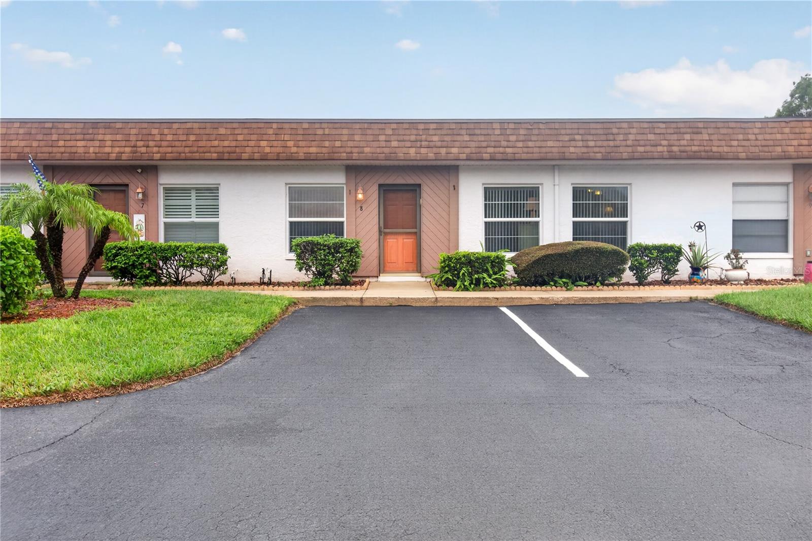 6176 CHESHAM DRIVE, #8, New Port Richey, FL 34653