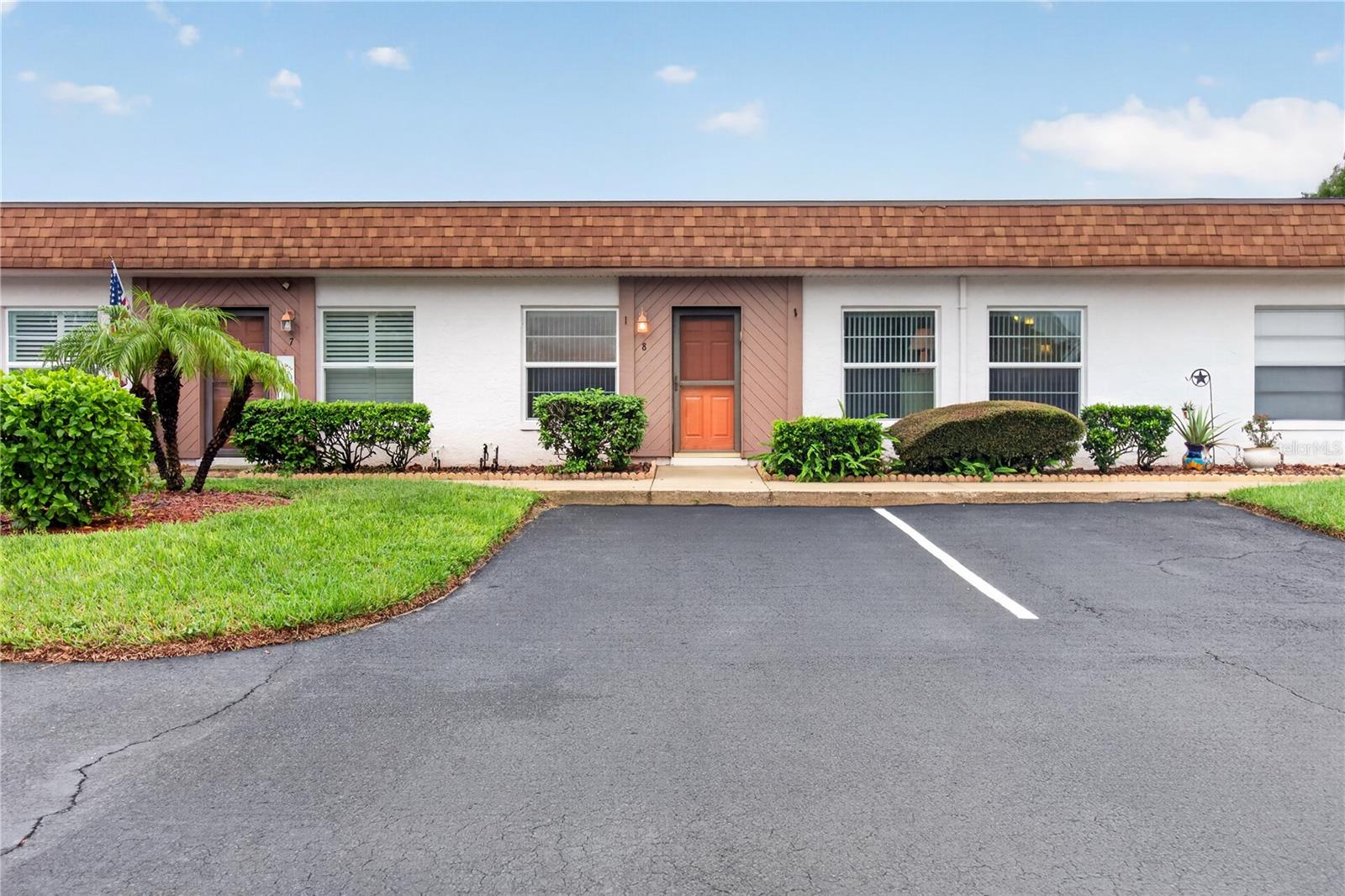 6176 CHESHAM DRIVE, #8, New Port Richey, FL 34653