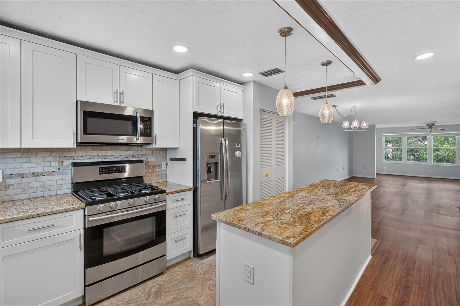 5750 80TH STREET N, #D307, St Petersburg, FL 33709