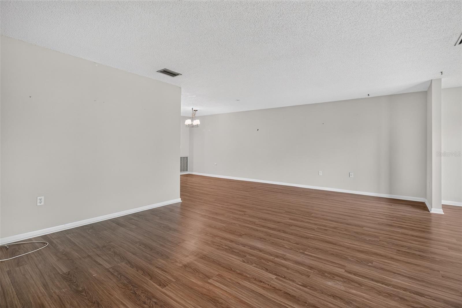 5750 80TH STREET N, #D307, St Petersburg, FL 33709