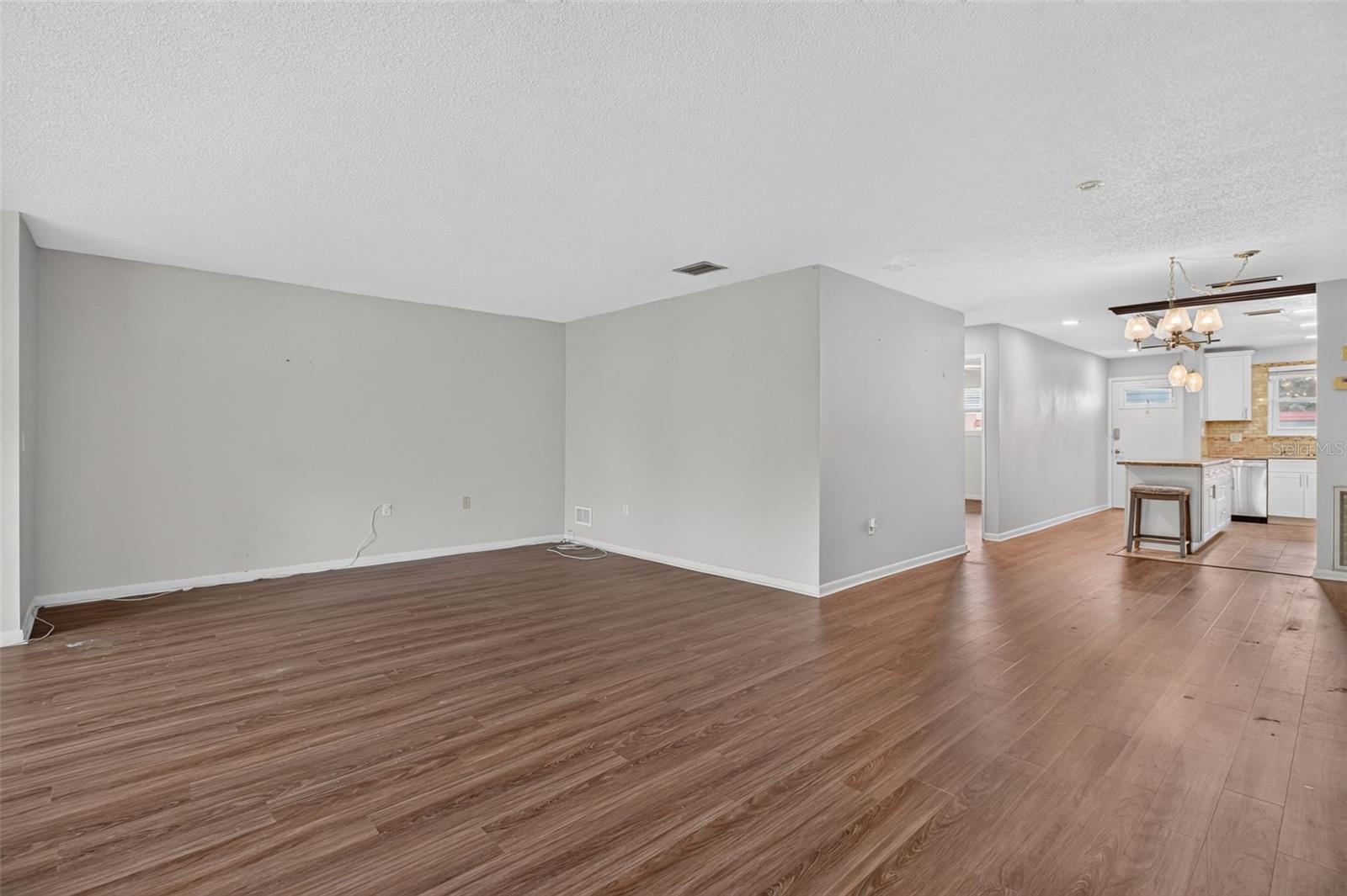 5750 80TH STREET N, #D307, St Petersburg, FL 33709