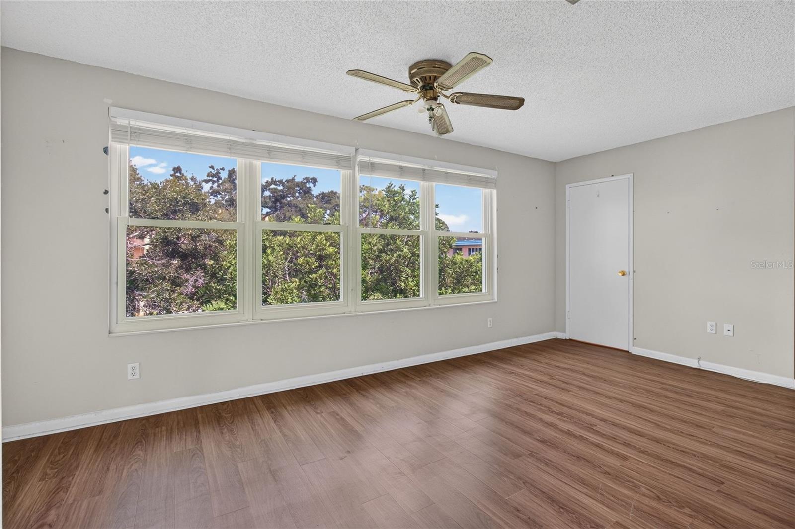 5750 80TH STREET N, #D307, St Petersburg, FL 33709