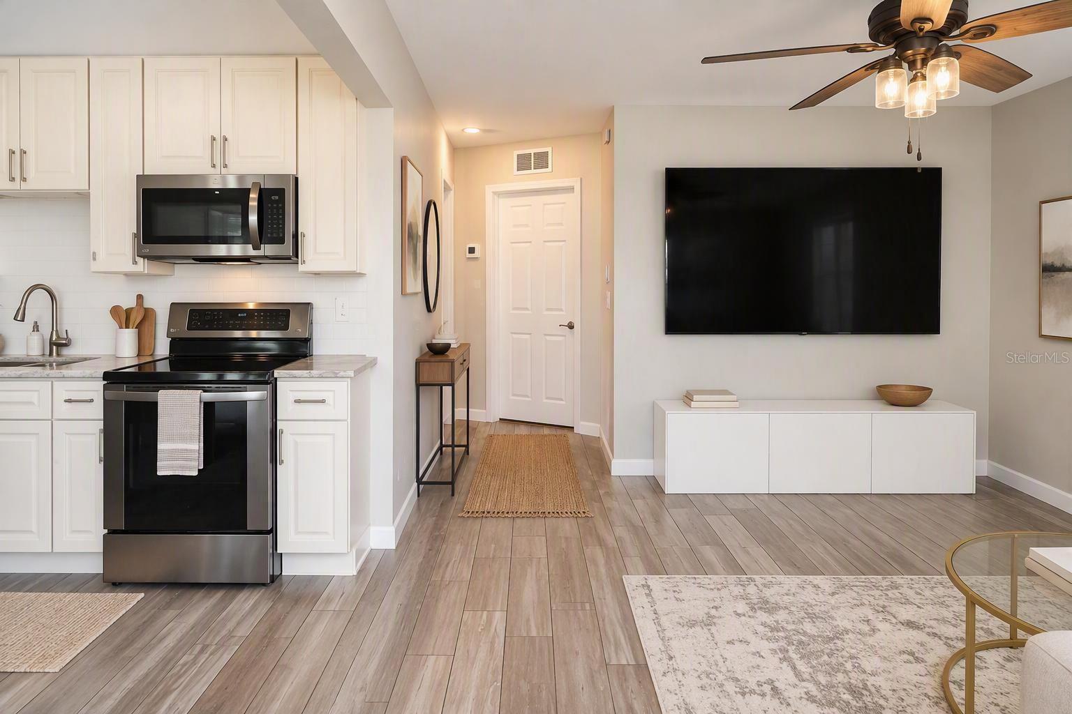 4411 W LEILA AVENUE, Tampa, FL 33616