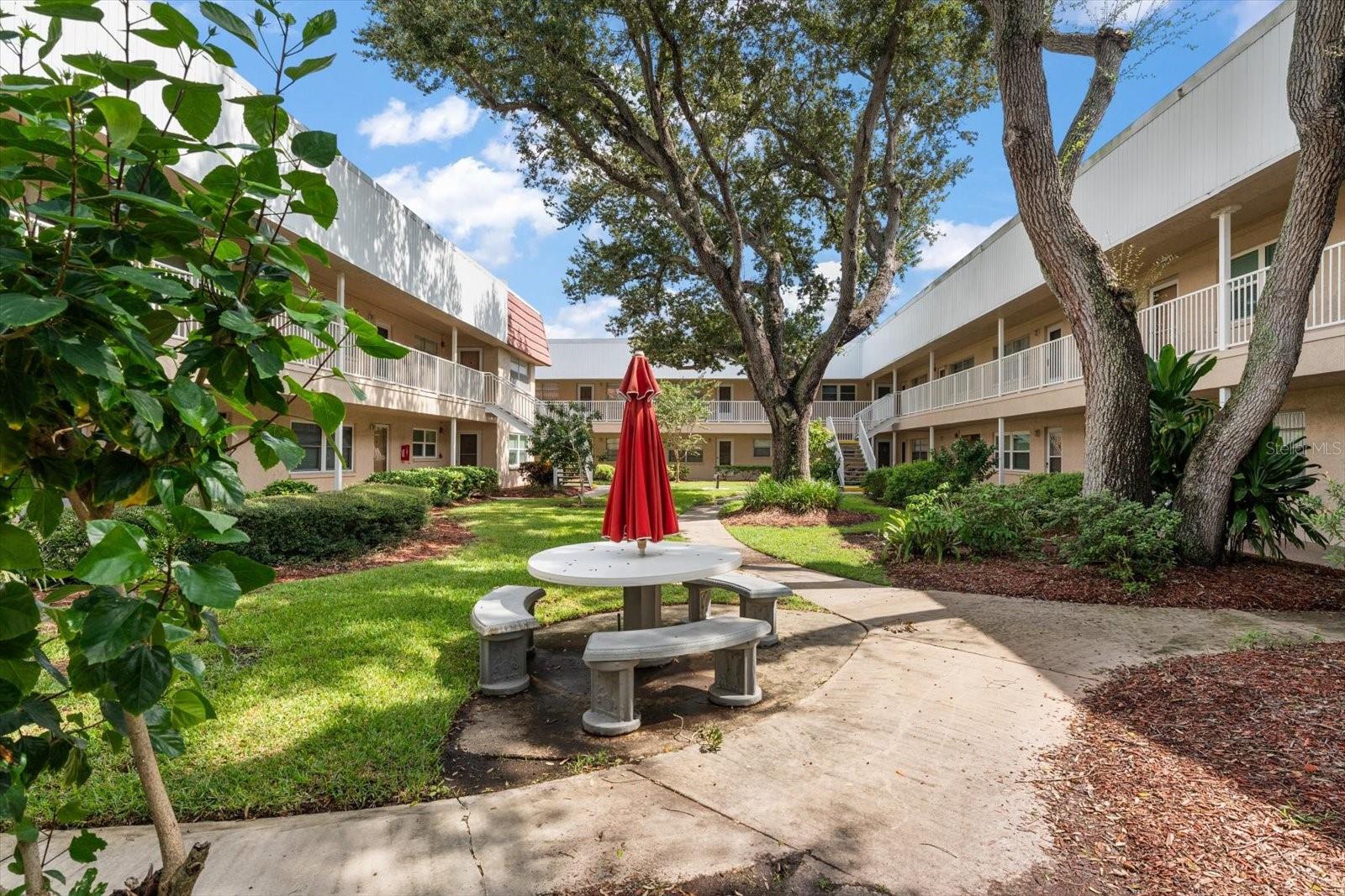 10037 62ND TERRACE N, #18, St Petersburg, FL 33708