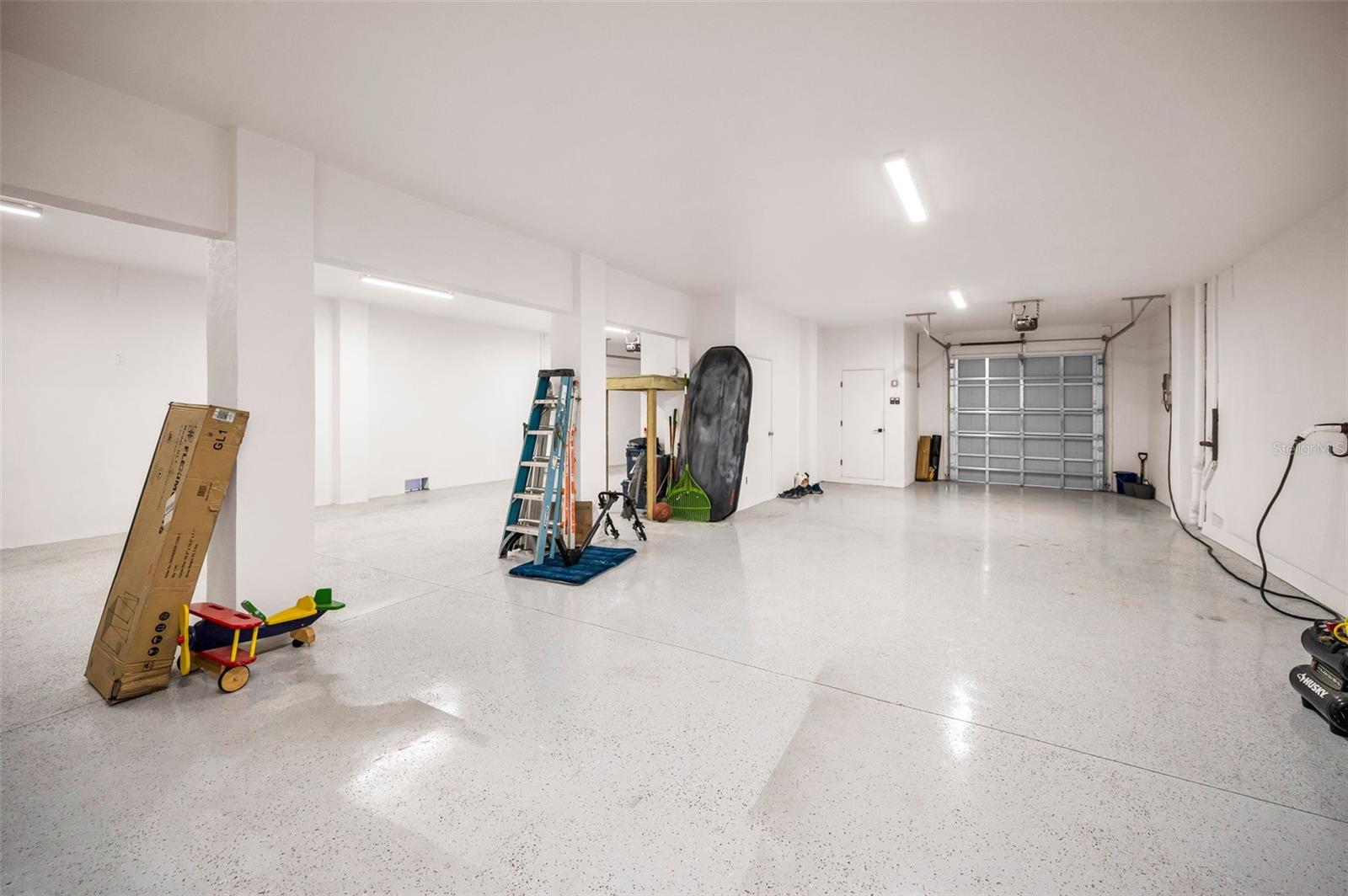 Room for 4+ cars and storage