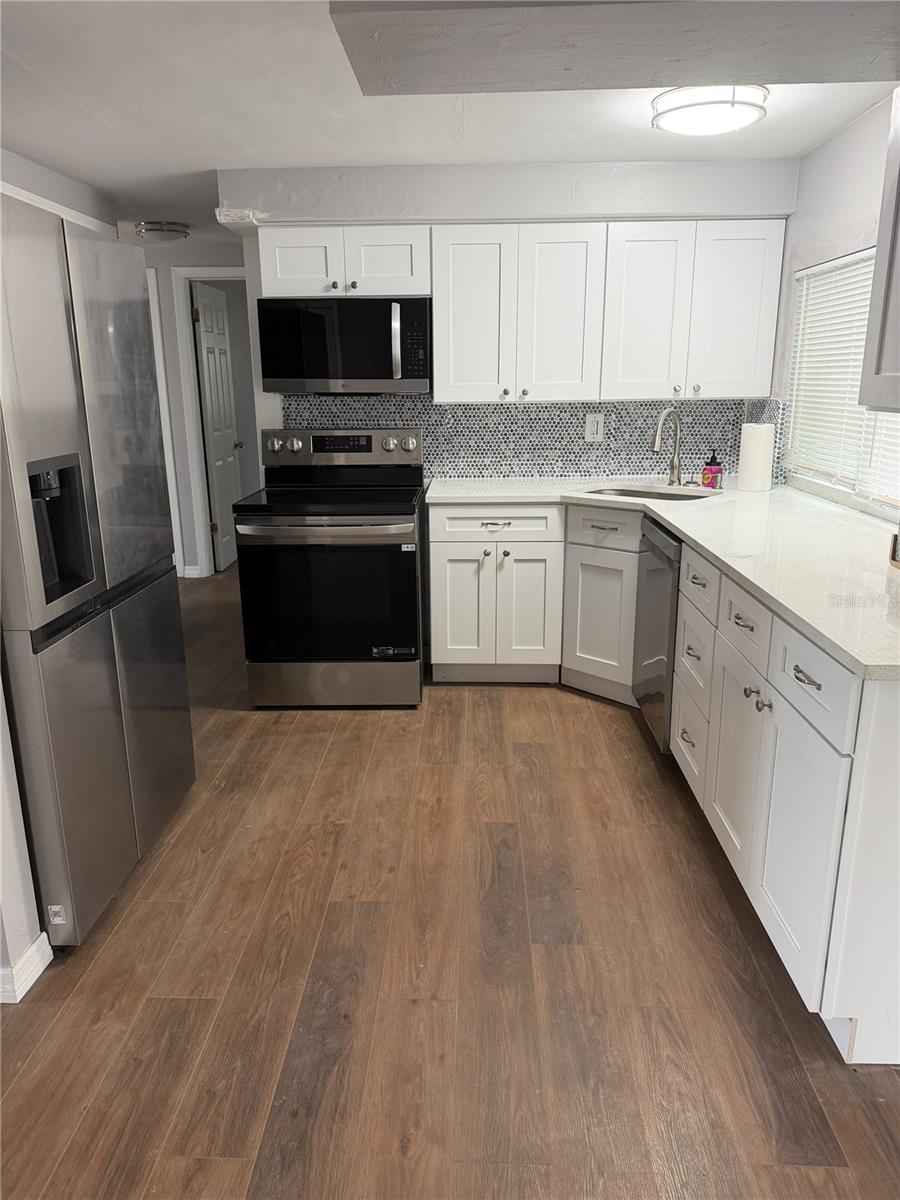 4104 PINEFIELD AVENUE, Holiday, FL 34691