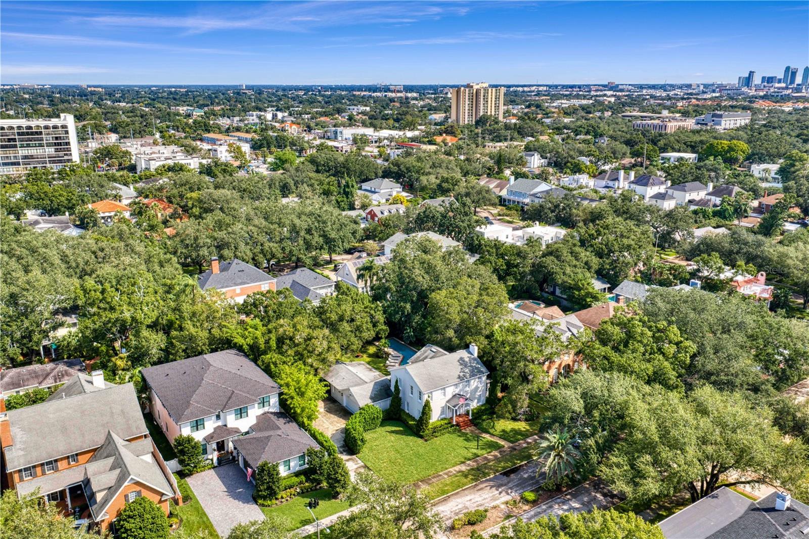 3209 W PARKLAND BOULEVARD, Tampa, FL 33609